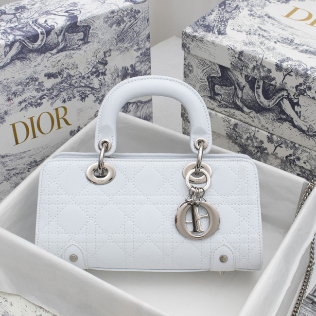 Dior Womens BagsShoulder Bags Lady Dior Totes Whatapp