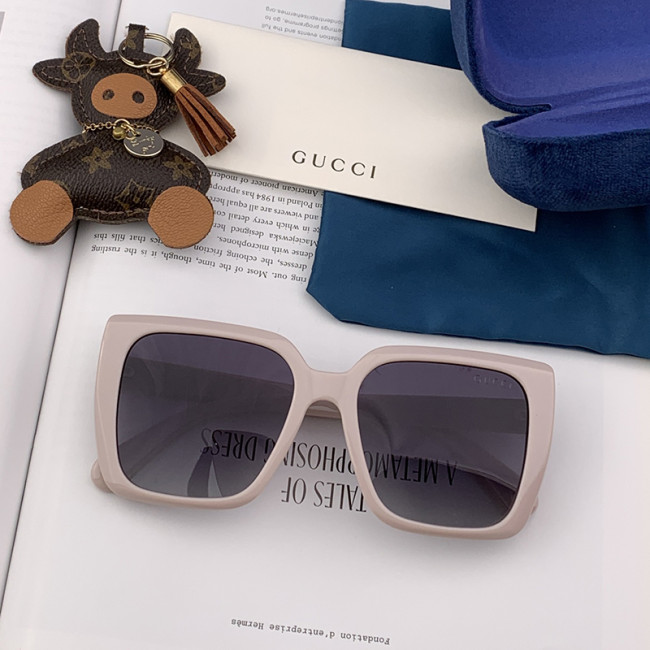 Gucci Womens Sunglasses with Original Box G5039 Whatapp