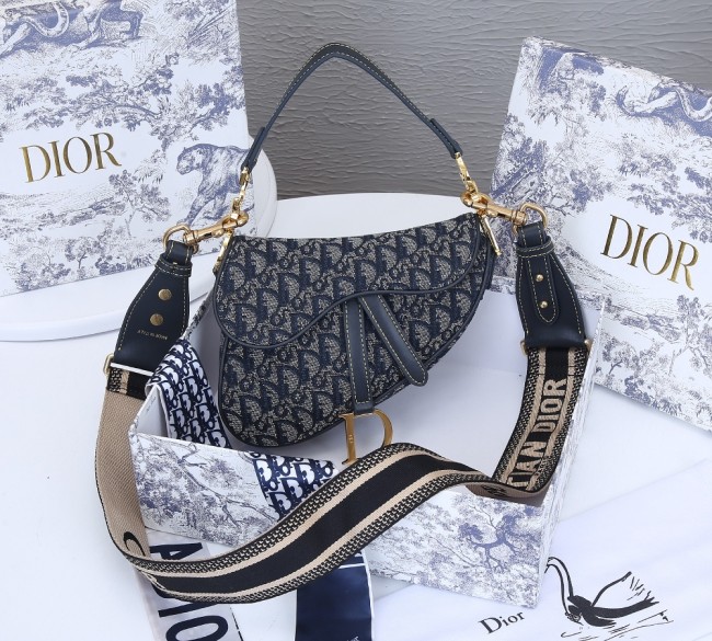 Dior Womens Bags Shoulder Bags SADDLE BAG Whatapp