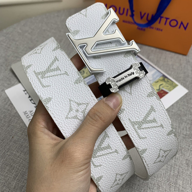 Louis Vuitton Mens Belt Luxury Brand Fashion Men Belts with Original Box Whatapp