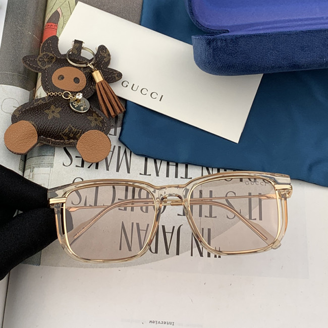 Gucci Womens Sunglasses with Original Box G6911 Whatapp