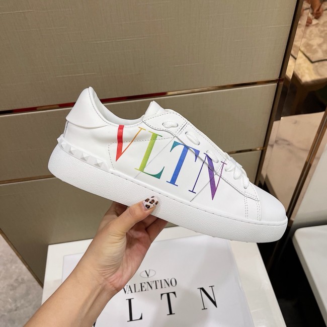 Valentino Men Shoes Fashion Design Luxury Brand VLTN Breathable Sneakers with Original Box Whatapp