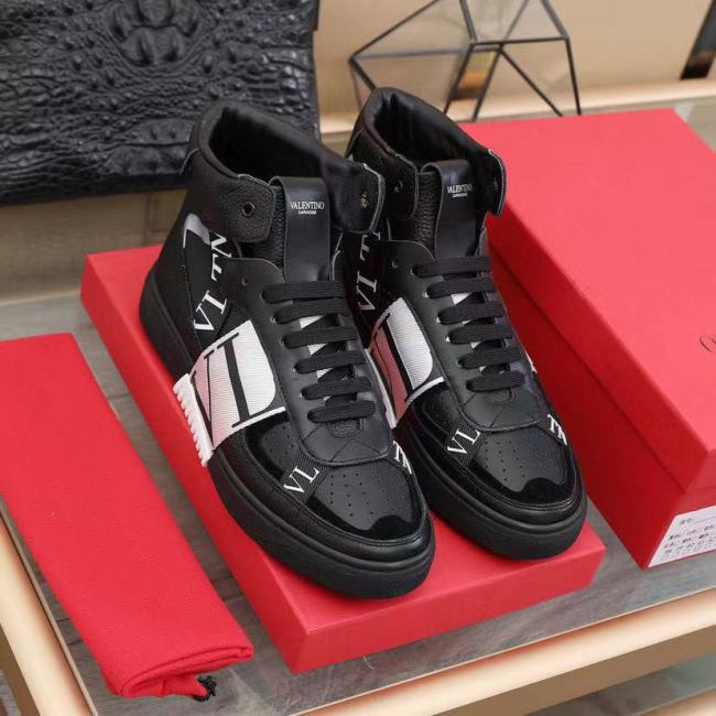 Valentino Garavani Mid-Top Calfskin VL7N Sneaker With Bands Mens Shoes Sneakers Luxury Brand with Original Box Whatapp