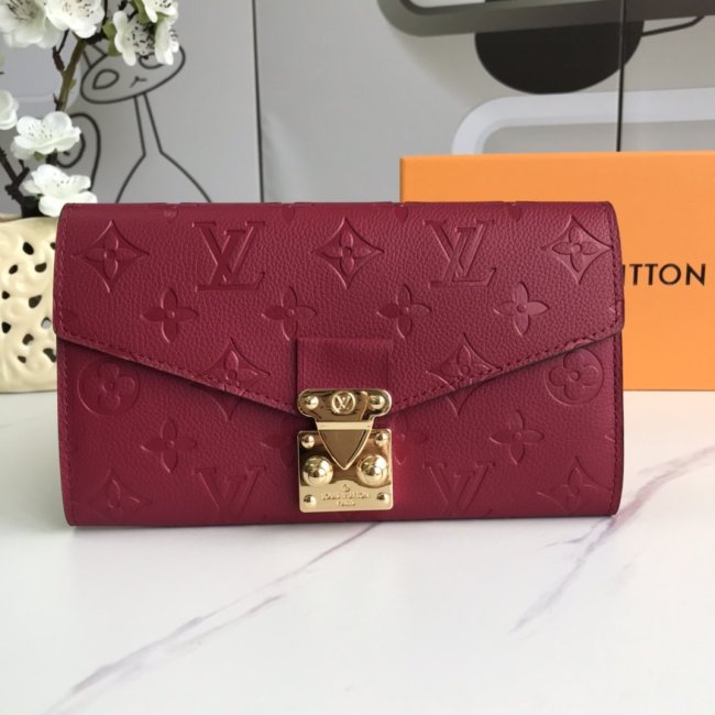 Louis Vuitton Women Bag Wallet Whatapp