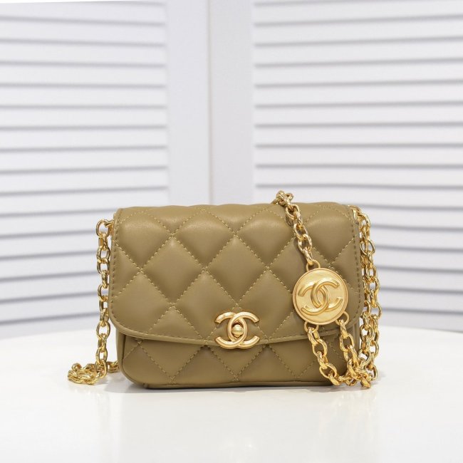 Chanel Womens Bags Small Flap bag Lambskin & Gold-Tone Metal Whatapp