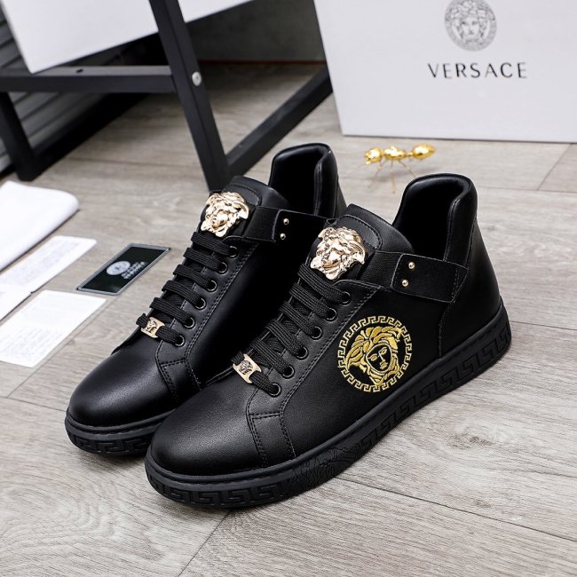 Versace Men Shoes Sneakers Fashion Design Luxury Brand Whatapp