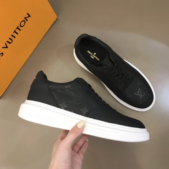 Louis Vuitton Men Shoes Fashion Sneakers Luxury Brand Mens Casual Shoes with Original Box Whatapp