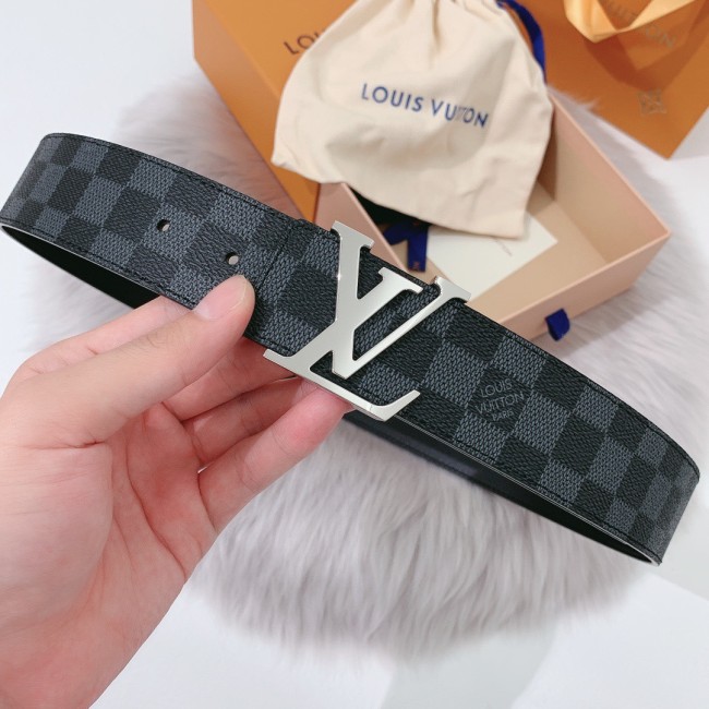 Louis Vuitton Men Womens Belt Luxury Brand Design Fashion Type with Original Box Whatapp