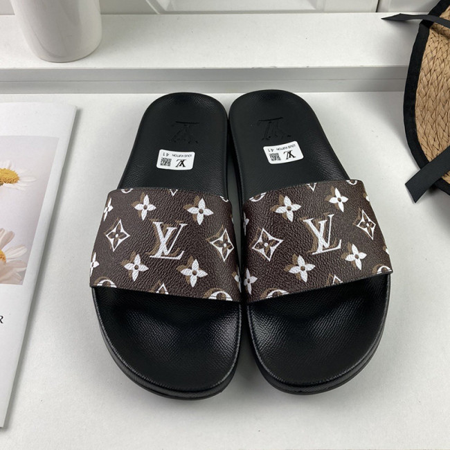 Louis Vuitton Men Shoes Slippers Sandals Flip Flop Luxury Brand WATERFRONT MULE with Original Box Whatapp