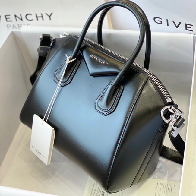 Givenchy Bags Womens Handbags with Strap Crossbody Bag Luxury Brand MINI ANTIGONA BAG with Original Box BB05114014-001 Whatapp