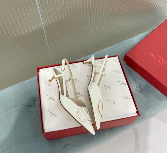 Valentino Women Shoes Mule Flip Flop Sandals VLOGO SIGNATURE CALFSKIN SLINGBACK PUMP 35MM with Original Box Whatapp