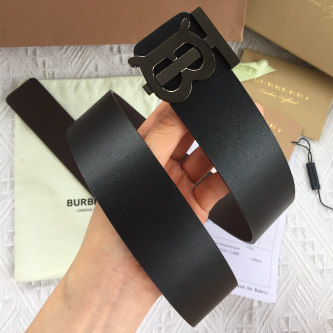 Burberry Womens Belt Luxury Brand Design Fashion Type with Original Box Whatapp