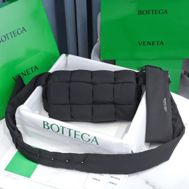 Bottega Veneta Women Bags PADDED CASSETTE BAG with Original Box Cassette Bags Whatapp