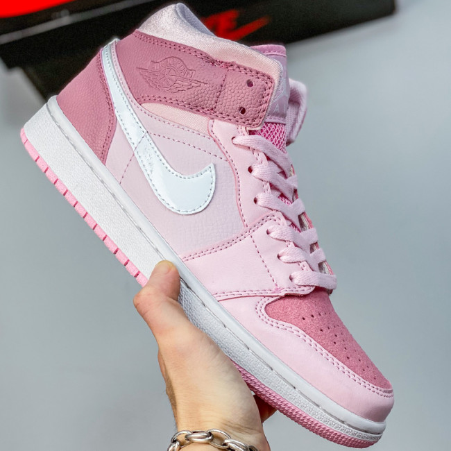 Air Jordan 1 Mid WMNS Jordan Brand Mens Womens Shoes Sneakers with Original Box 3763M7230 Whatapp