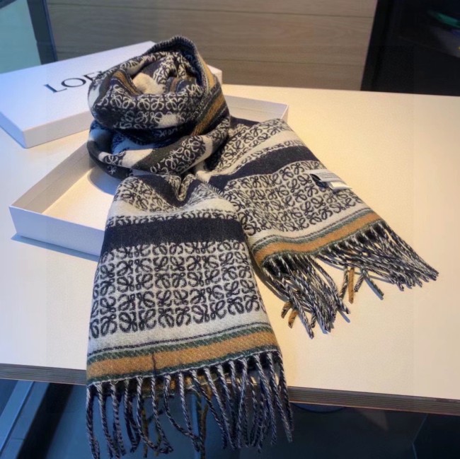 Loewe Scarves Men Womens Fashion Scarf with Original Box Whatapp