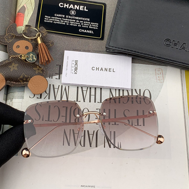 Chanel Womens Sunglasses with Original Box CH666 Whatapp