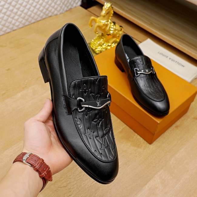 Louis Vuitton Men Shoes Business Luxury Brand LV Dress Shoes with Original Box Whatapp