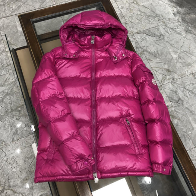 Moncler Design Mens Womens Winter Windprood Down Jackets Keep Warm 90% White Duck Down Whatapp