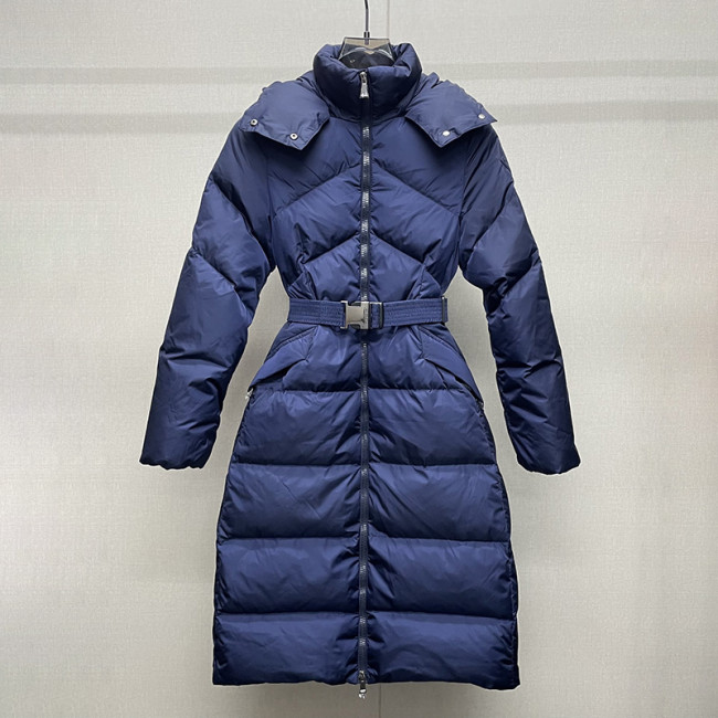 Moncler Design Womens Winter Windprood Down Jackets Keep Warm 90% White Duck Down Slim Design Whatapp