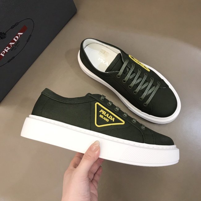 Prada Mens Shoes Sneakers Casual Shoes for Men Luxury Brand Breathable Fashion Sneakers with Original Box Whatapp