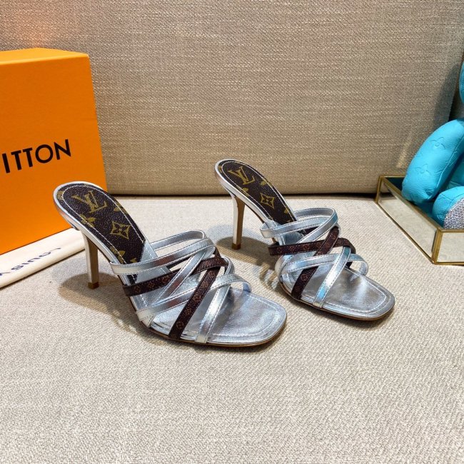 Louis Vuitton Womens Shoes Fashion Sandals Pumps REVIVAL MULE Whatapp