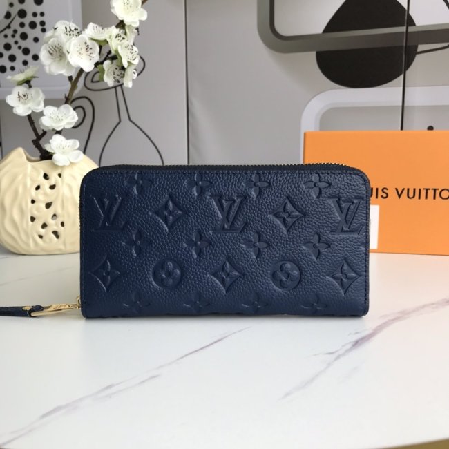 Louis Vuitton Womens Bag Wallet Whatapp