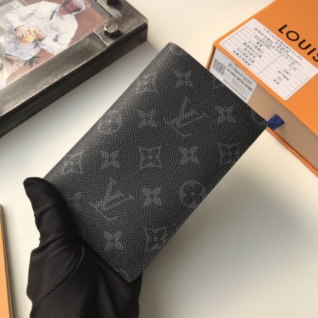 Louis Vuitton Mens Bag Wallet Whatapp