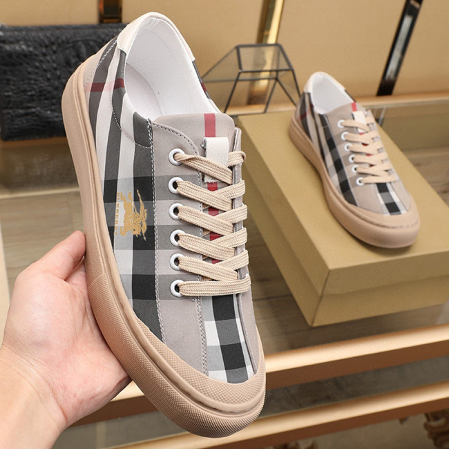 Burberry Men Shoes Whatapp