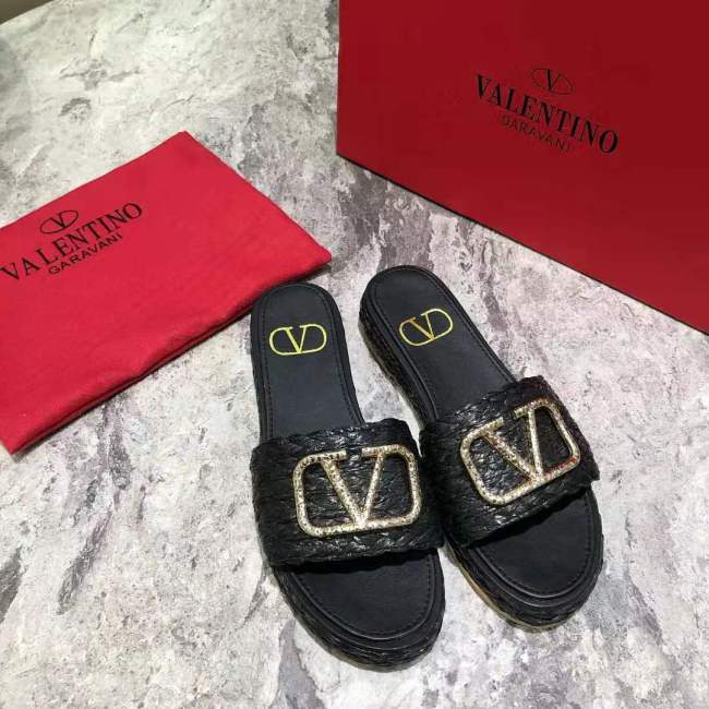 Valentino Womens Shoes Vlogo Sandals Mule Whatapp