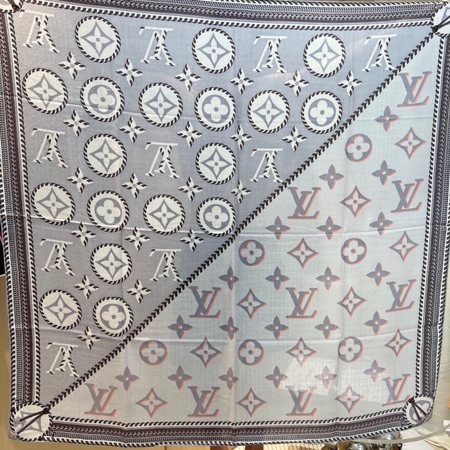 Louis Vuitton Scarves Womens Fashion Scarf with Original Box Whatapp