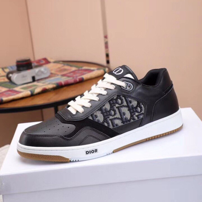 Dior Men Shoes Sneakers Luxury B27 Low-Top Sneaker Black Smooth Calfskin With Beige And Black Dior Oblique Jacquard Whatapp