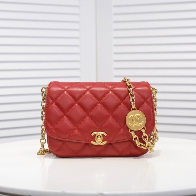 Chanel Womens Bags Flap Bag Lambskin & Gold-Tone Metal Whatapp