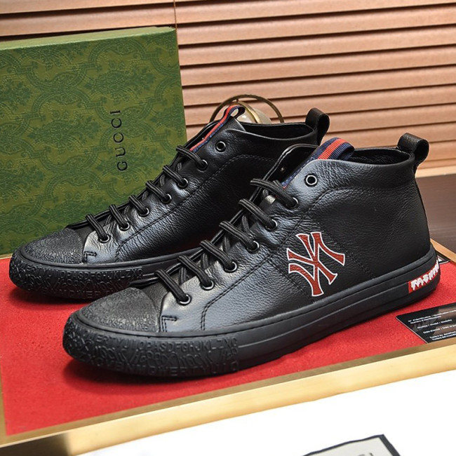 Gucci Mens Shoes Luxury Brand Men's Gucci Tennis Sneaker with Original Box Whatapp