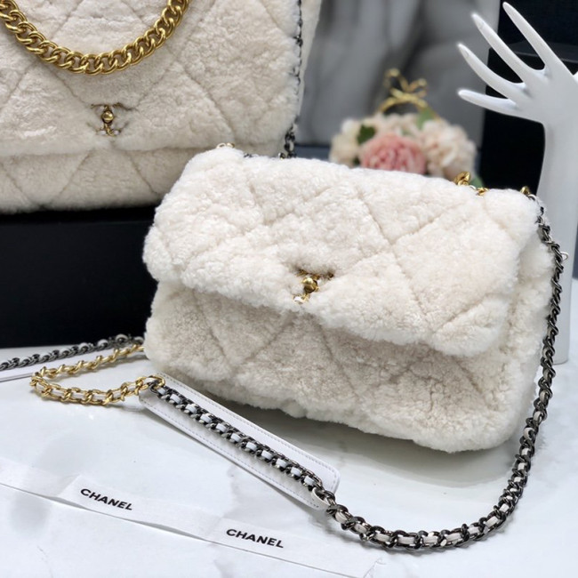 Chanel Womens Bags Chanel 19 Flap Bag Whatapp