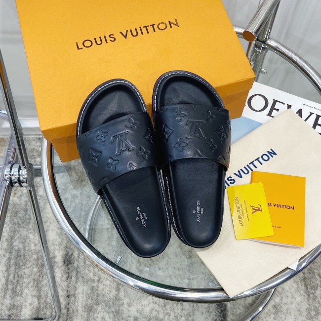 Louis Vuitton Womens Shoes WATERFRONT MULE Whatapp