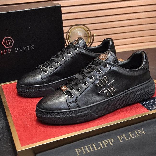 Philipp Plein Men Shoes Sneakers Low Top Sneaker Fashion Design Luxury Brand with Original Box Whatapp