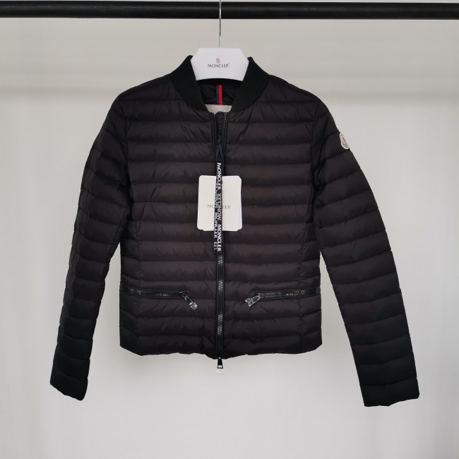 Moncler Womens Down Jacket Womens Coats Luxury Brand Fashion Design Whatapp