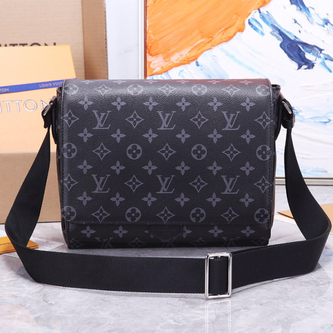 Louis Vuitton Mens Bags Messenger Bag Luxury Brand DISTRICT PM Damier Graphite Shoulder Bags for Men with Original Box N40418 Whatapp