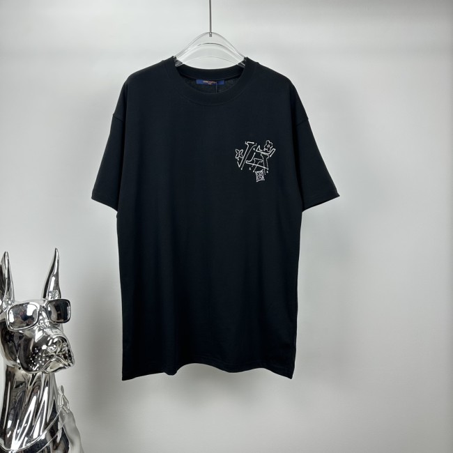 Louis Vuitton Luxury Brand Men Womens Short Sleeve T-Shirt Whatapp