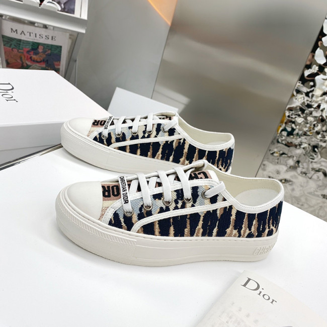 Dior Womens Shoes WALK'N'DIOR SNEAKER KCK211TDC_S89Z Whatapp