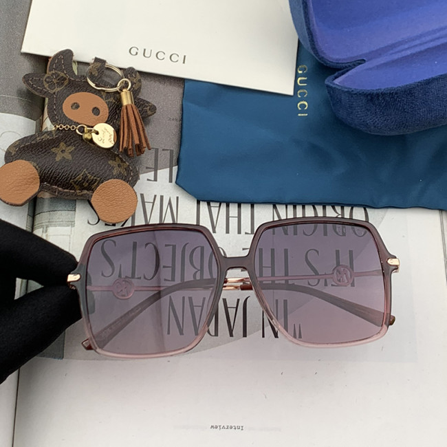 Gucci Womens Sunglasses with Original Box G5763 Whatapp