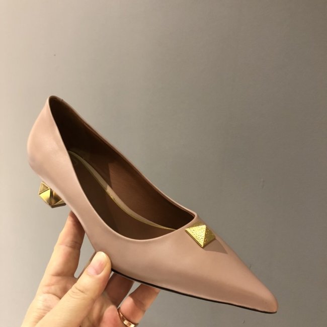 Valentino Womens Shoes Mid Heel Pumps 4.5cm Whatapp