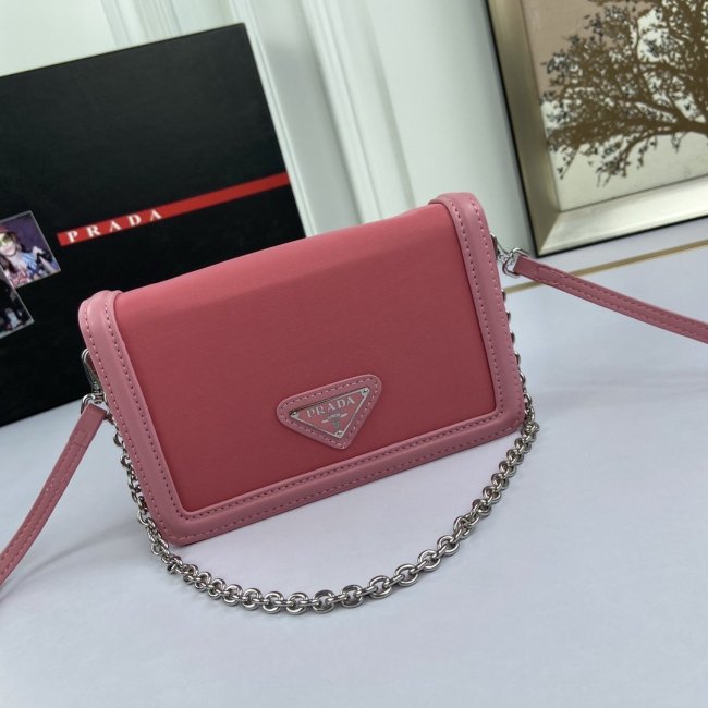 Prada Womens Bag Whatapp