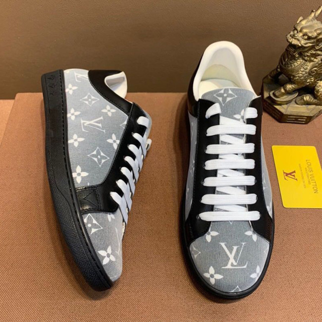 Louis Vuitton Men Shoes Fashion Type Luxury Brand Casual Style Whatapp