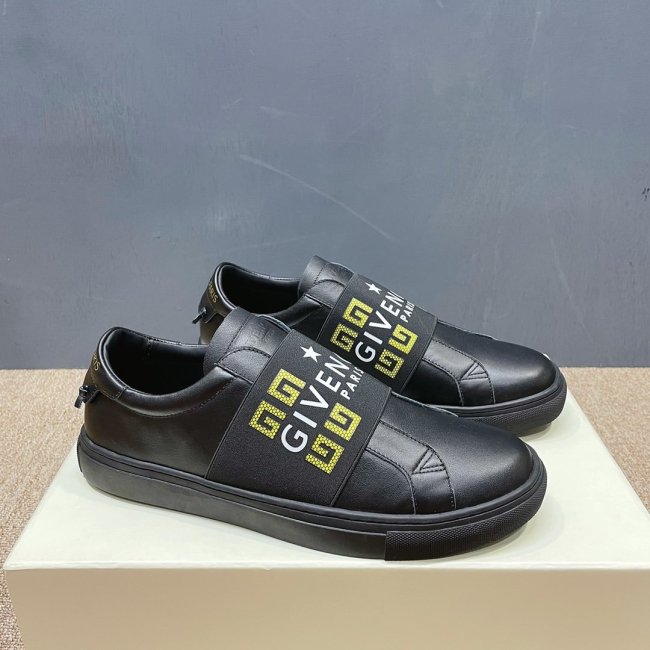 Givenchy Men Shoes Fashion Type Luxury Brand GIVENCHY SNEAKERS IN LEATHER WITH LATEX BAND with Original Box Whatapp