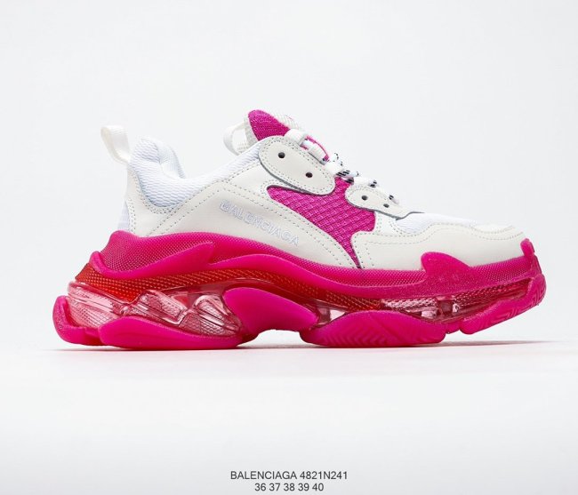 Balenciaga Womens Shoes Triple S Sneaker 4821N241 Whatapp