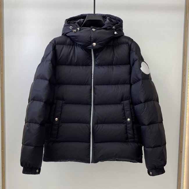 Moncler Design Mens Womens Winter Windprood Down Jackets Keep Warm 90% White Duck Down Whatapp