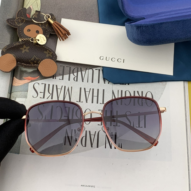 Gucci Womens Sunglasses with Original Box G3512 Whatapp