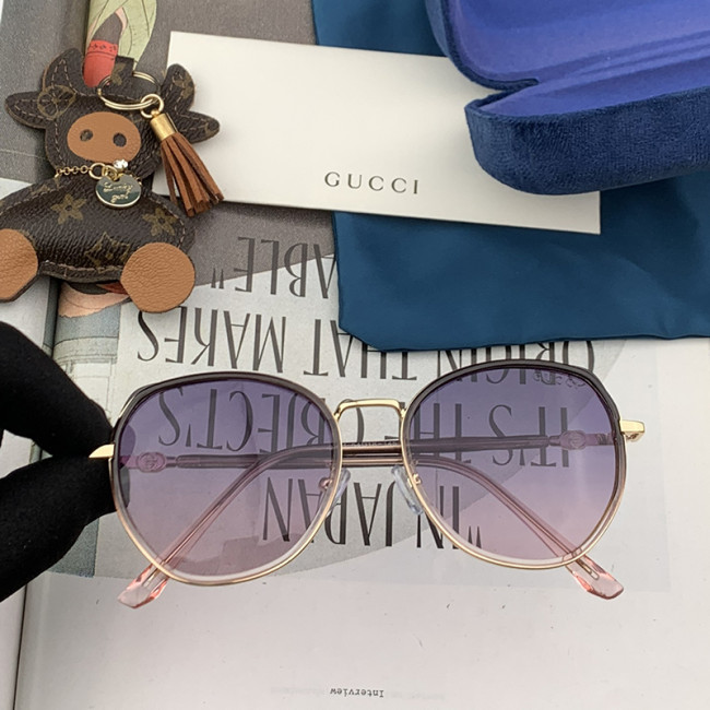 Gucci Womens Sunglasses with Original Box G1718 Whatapp