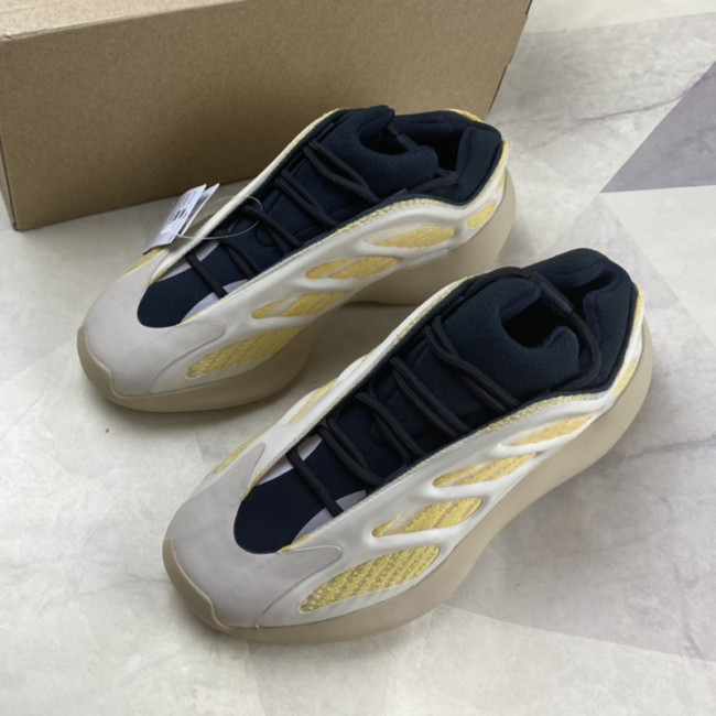 Adidas YEEZY Yeezy 700 V3Safflowersneakers Runner Sneakers Men Womens Shoes with Original Box EF2829156917003 Whatapp